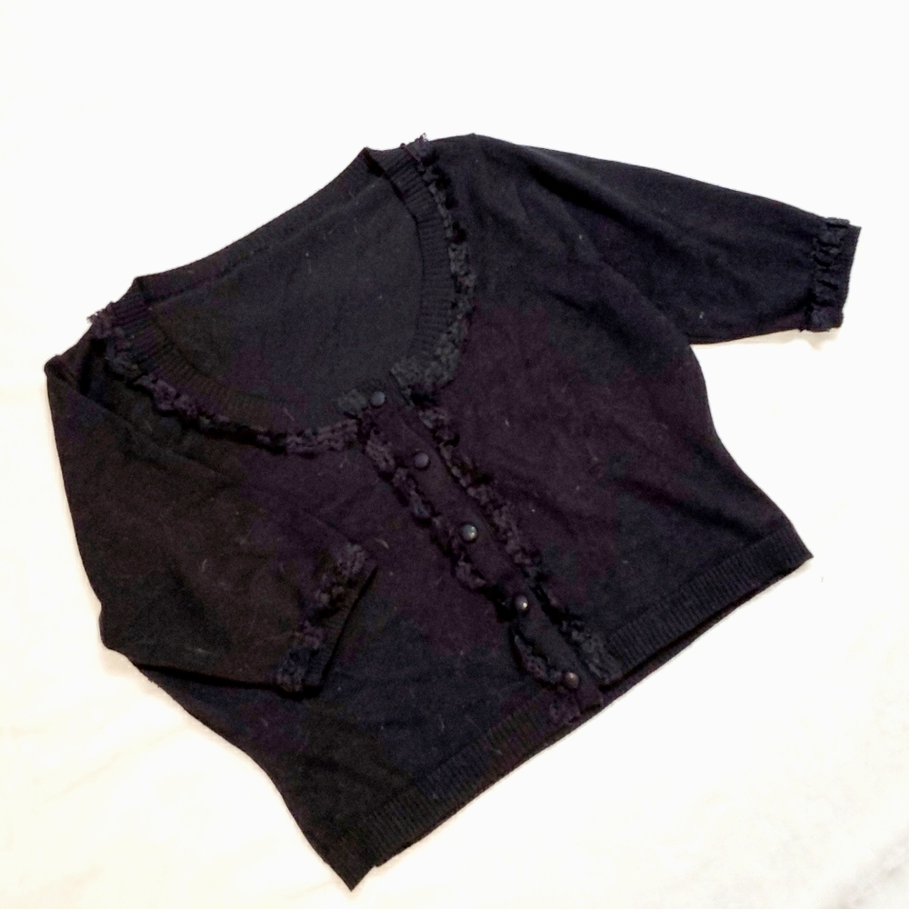 Black lace trimmed cropped cardigan